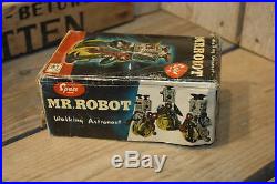 ATC Mr. Robot walking Astronaut made in Japan with Original Box! Rare