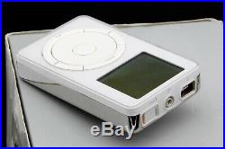 Apple iPod Classic 1st Generation M8697 5gb Windows Original Box Rare Vintage