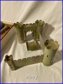 Crescent Toys Tin Castle Set RARE Original Box V-1