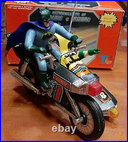 Extremely Rare Italian version 1970's Motorized Batman & Robin, motorcycle boxed