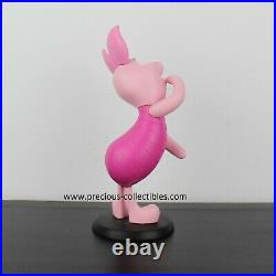 Extremely rare! Statue of Piglet with original box. Walt Disney statue