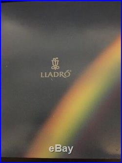Lladro 6831 A New Beginning Original Grey Box with Sleeve! Mint Condition! Rare