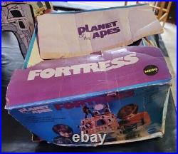 Mego Planet Of The Apes Fortress 1975 withOriginal Box RARE HTF POTA