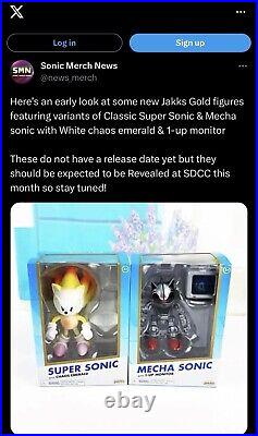 New In Box RARE 2022 SDCC Jakks Gold Super Sonic Figure With White Chaos Emerald