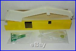 RARE G1e 1967 Matchbox BP Service Station Gift Set with Original Window Box Insert