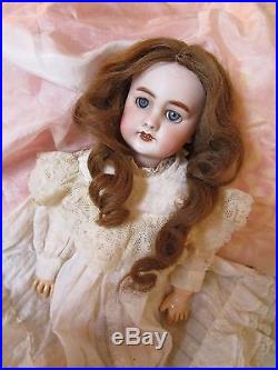 Rare superb antique Jumeau doll/bebe/poupee in original box-Paris -18 /1885-1890