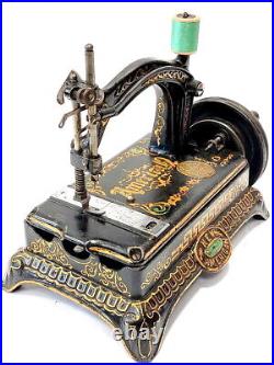 TOP! Very Rare & Antique sewing machine early AMERICAN #8 1870 USA +original box