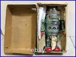 Tin toy Door Robot Alps Electric remote control Working Withoriginal box Mega rare