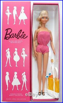 VERY RARE 1979 Articulated Vintage Barbie Doll, Box, Fashion & Accessories