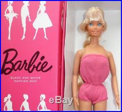 VERY RARE 1979 Articulated Vintage Barbie Doll, Box, Fashion & Accessories