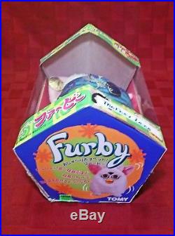 VERY RARE JAPANESE FURBY 1998 White Customized in Original Box Mother Lang