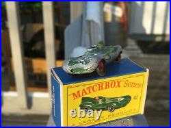 VERY RARE Matchbox Lesney D-Type Jaguar #41 with RED WHEELS & ORIGINAL BOX