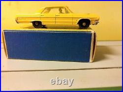 Vintage Lesney Matchbox Rare# 20c-6 Chevrolet Impala Taxi Original Box S Base