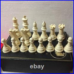 Vtg Rare Gallant Knight 1950's Large 4.75 King Chess Set With Original Box