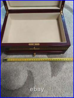Watch box Ulysse Nardin Limited Edition Rare mahogany case rosewood Original