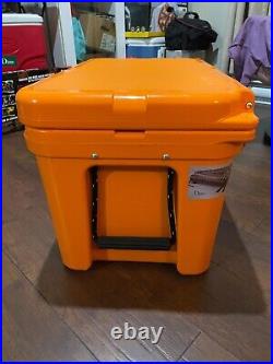 Yeti cooler King crab Orange 45 Tundra (used) with original box RARE COLOUR